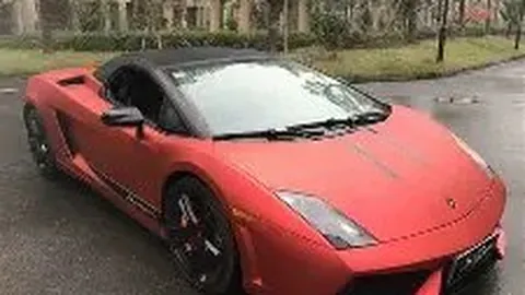 孙俪甜蜜分享结婚十周年纪念照，邓超花式点赞爱妻